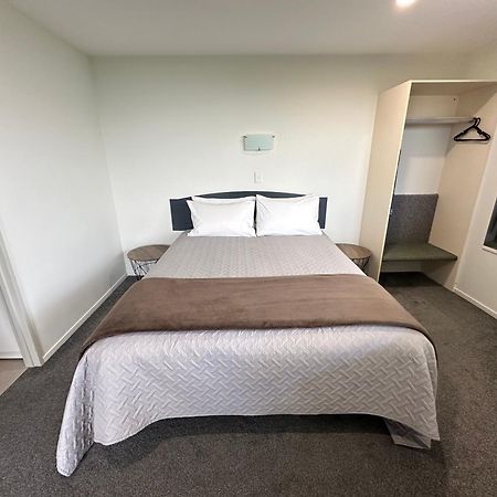 Baycourt Lakefront Motel Taupo Zewnętrze zdjęcie