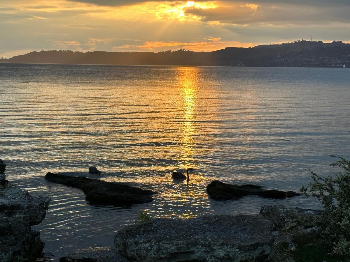 Baycourt Lakefront Motel Taupo Zewnętrze zdjęcie